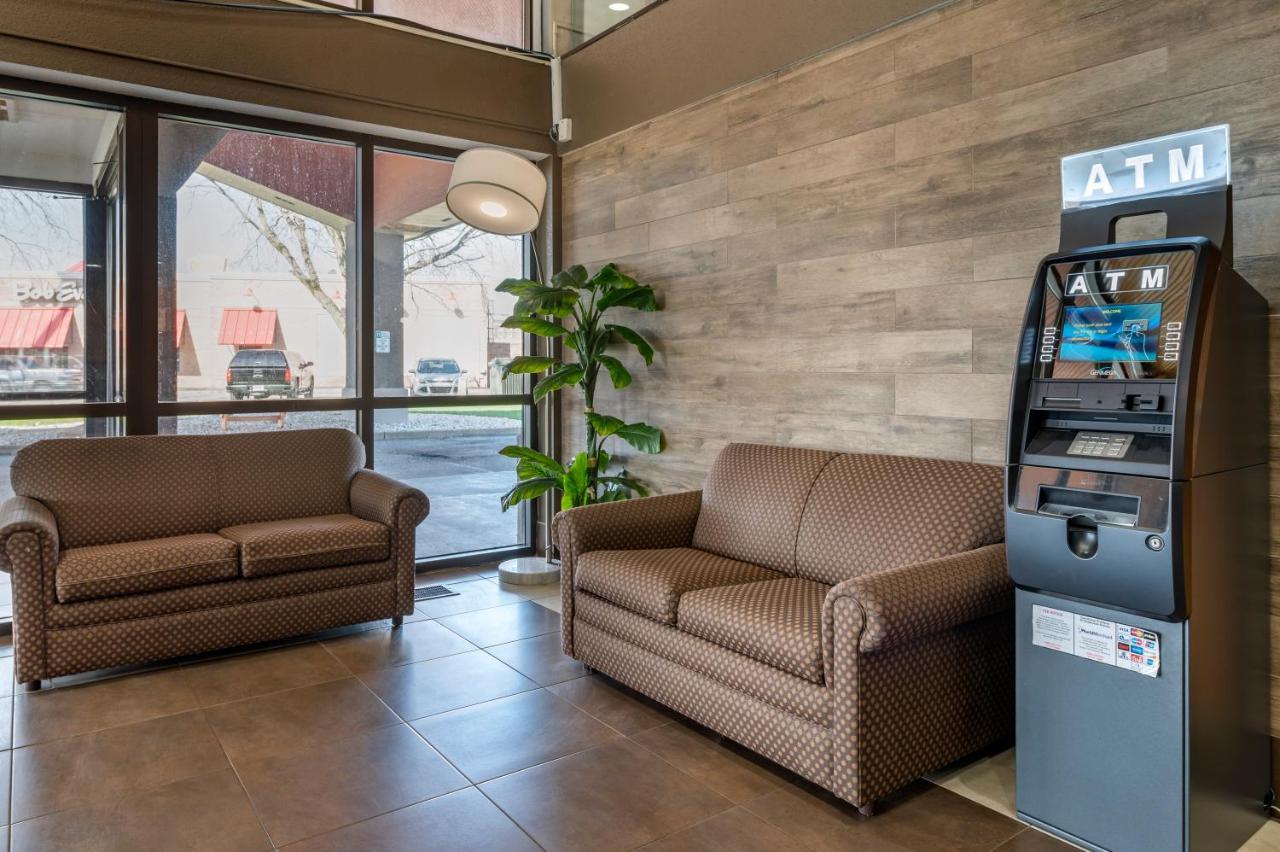 Suburban Studios Lafayette Exteriér fotografie