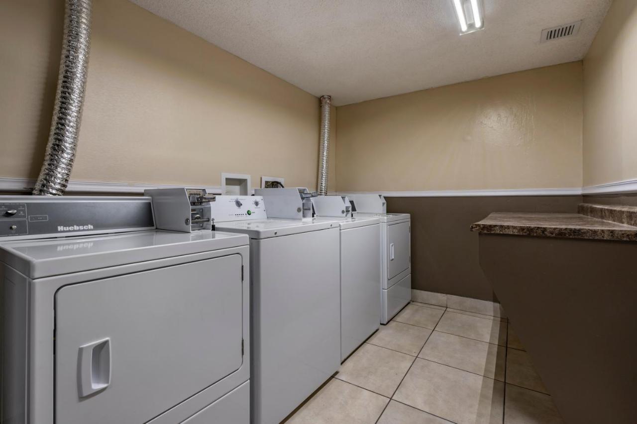 Suburban Studios Lafayette Exteriér fotografie